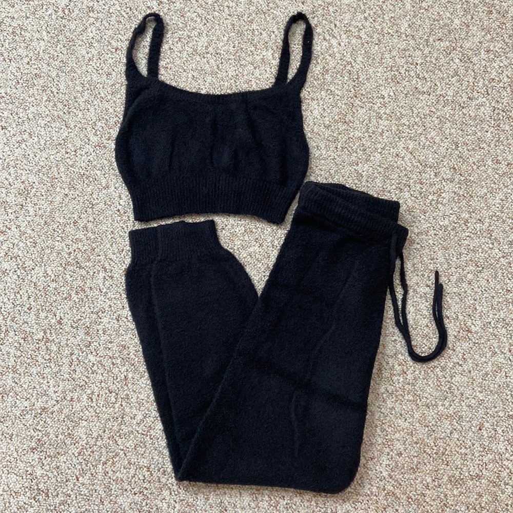 Reformation Monte Two-Piece Set - Picture 2 of 6